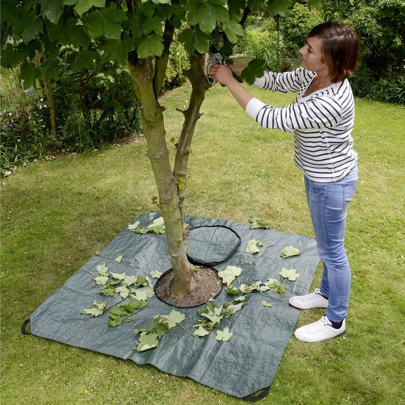 Basera Backing and Topiary Mat, Garden Tarpaulin and Leaf Collector
