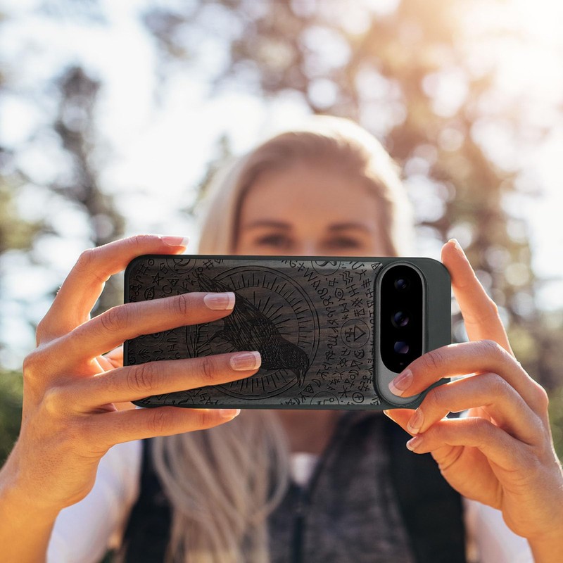 Carveit Wood Case for Pixel 10, (The Haloed Crow) Blackwood