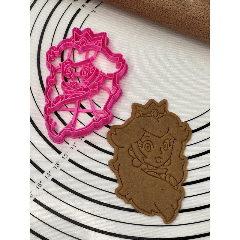 Peach Head Cookie Cutter & Mold Produced by 3D Kitchen