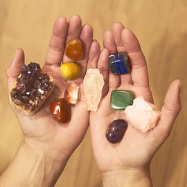 BICTIVE Premium Set of 10 Healing Stones, 7 Chakra Stones, Crystals Healing Stones, Amethyst Druze, Rose Quartz, Chakras, Spiritual Gifts, Reiki Accessories, Crystals Set, Crystal Stones, Chakra Set