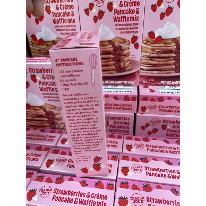 Trader Joe's Strawberries & Crème Pancake & Waffle Mix Delicious