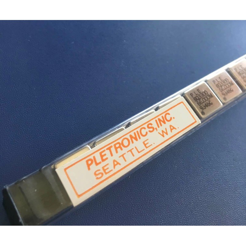 PLETRONICS 66 MHz 5V OSCILLATOR 1/2 SIZE SQ3300-66.000MHz PLETRONICS 20