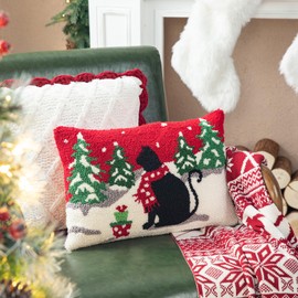 Glitzhome Hooked Christmas Cat Pillow Christmas Throw Pillows Cushion for Living Room Bed 18" Lx12 H
