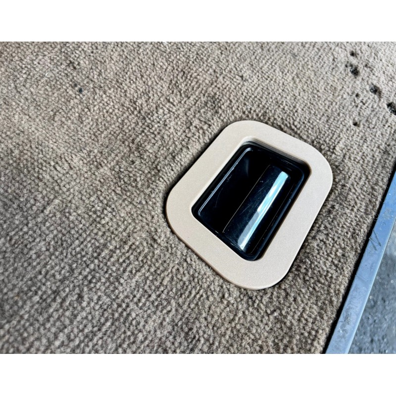 3d_motorworks LAND ROVER RANGE ROVER CLASSIC 1987-1995 LOWER TAILGATE INNER