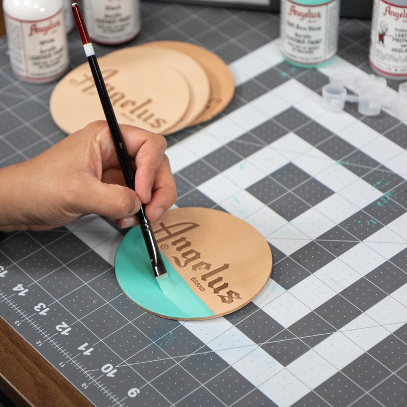 Angelus Acrylic Leather Paint, White, 1 oz