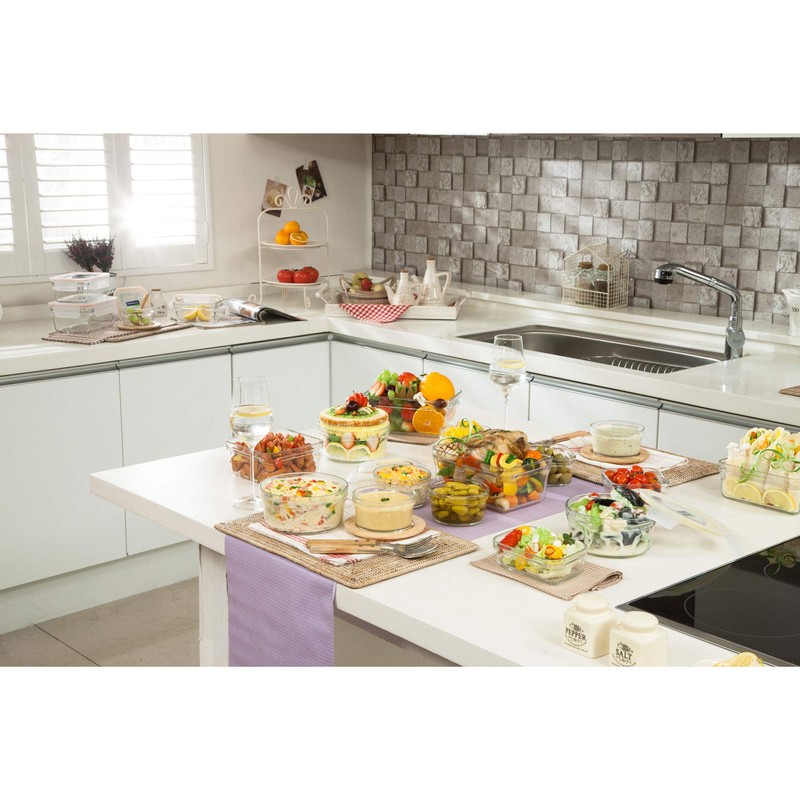 Glasslock Oven and Microwave Safe Glass Food Storage Containers 28