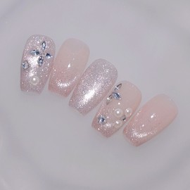 Pearl Drop Handmade Nail Tips - Almond Short / 펄드롭 수제네일팁 - 아몬드숏