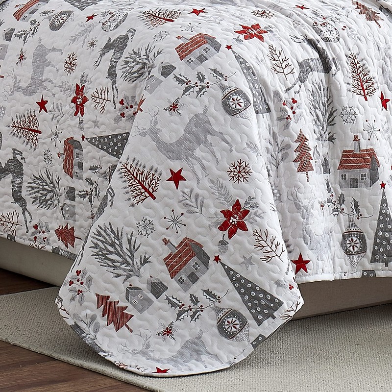 Southshore Fine Living, Inc. Holly Jolly Christmas Quilt Set, Twin