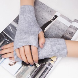 Cashmere Fingerless Gloves, Winter Warm Gloves Grey Fingerless Gloves Women Warm Knitted Gloves Thumb Hole Gloves Fingerless Wrist Gloves Mittens for Women Men Christmas Gifts