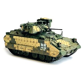 DCD Ukraine M2A2 ODS Light Tank 3-Tone Camouflage 'NEO Dragon Armor' Series 1/72 Animatronic Plastic Model by Dragon Models