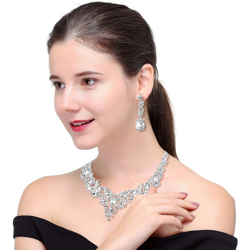 LOYALLOOK Teardrop Cluster Rhinestone Crystal Bridal Jewelry Set for Women
