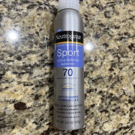 Neutrogena Sport Active Defense SPF 70 Sunscreen Spray, Sweat & Water Resistant