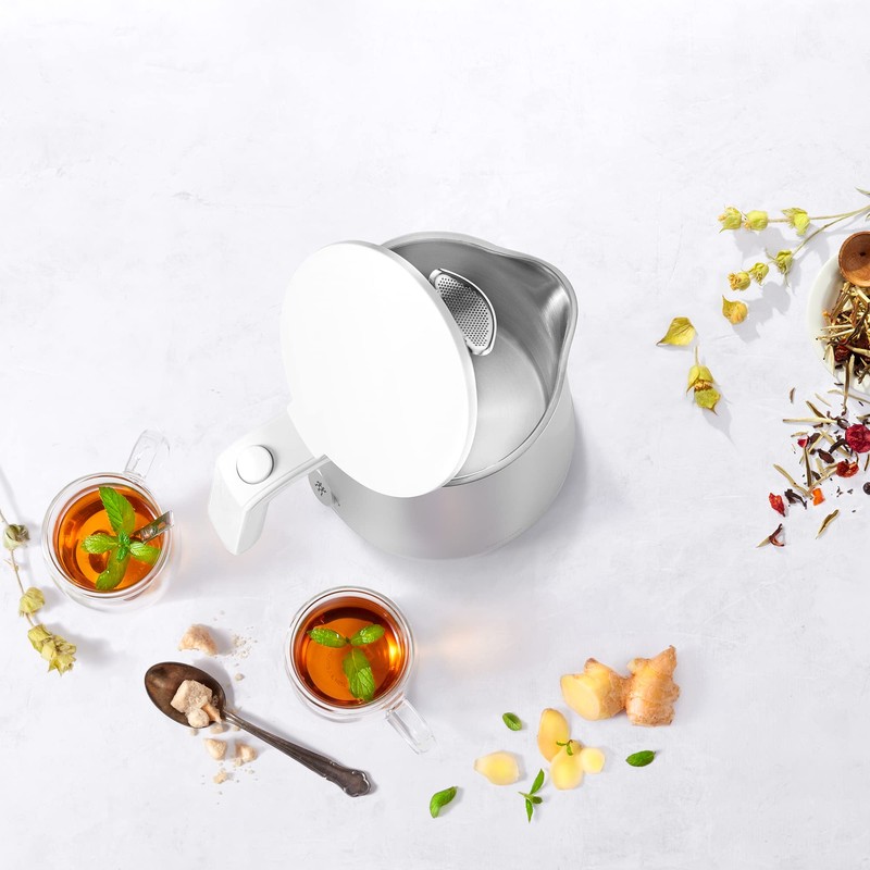 ZWILLING Enfinigy Cool Touch 1-Liter Electric Kettle, Cordless Tea Kettle