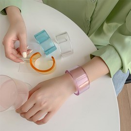 Acrylic Open Cuff Bracelet，Colorful Resin Geometric Simple Transparent Wide Chunky Thick Thin Wide Bangle Jewelry (P)