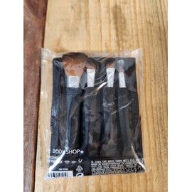 The Body Shop Travel Make-Up Brushes Eyeshadow Eye Crease Blush Powder NEW