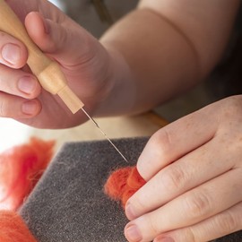 Ciieeo Needle Felting Kit Wool Felting Needles Tools Set Wooden Handle Tools with Felting Needles for Felting Starter