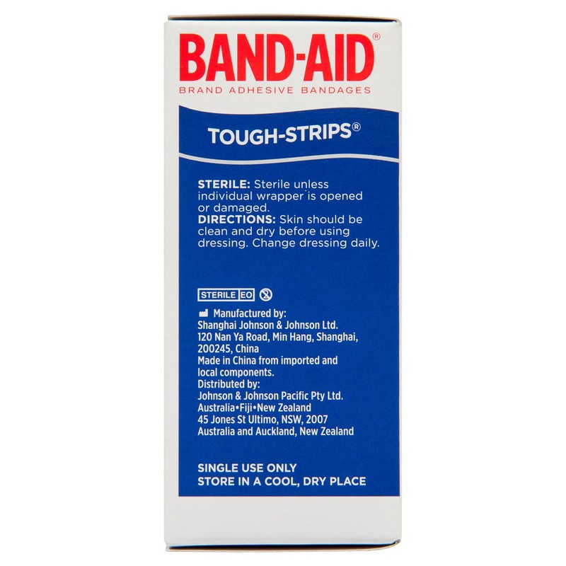 Band-Aid Waterproof Tough Strips 40 Pack |Non-stick pad technology| Strengthened