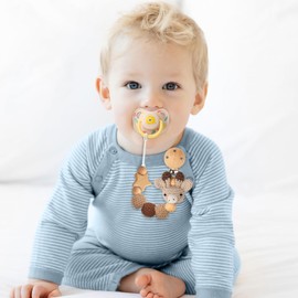 LSTRAGY Handmade Knitted Christmas Pacifier Clip Holder for Boys and Girls,4 PCS Binky Clip Fits for Most Baby Pacifier