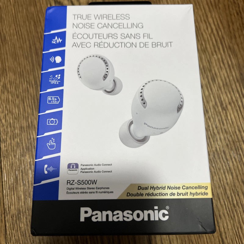 Panasonic BRAND NEW, SEALED Panasonic RZ-S500W True Wireless Noise Cancelling