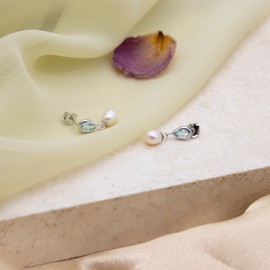 Carissima Gold Women's 9 ct White Gold Blue Topaz and Fresh Water Pearl 6 x 18 mm Teardrop Earrings