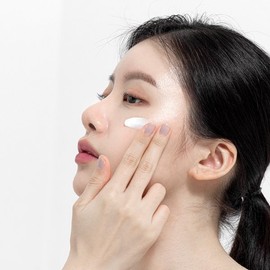 Brilliant 선 스크린 엑스퍼트 Sun Screen Expert