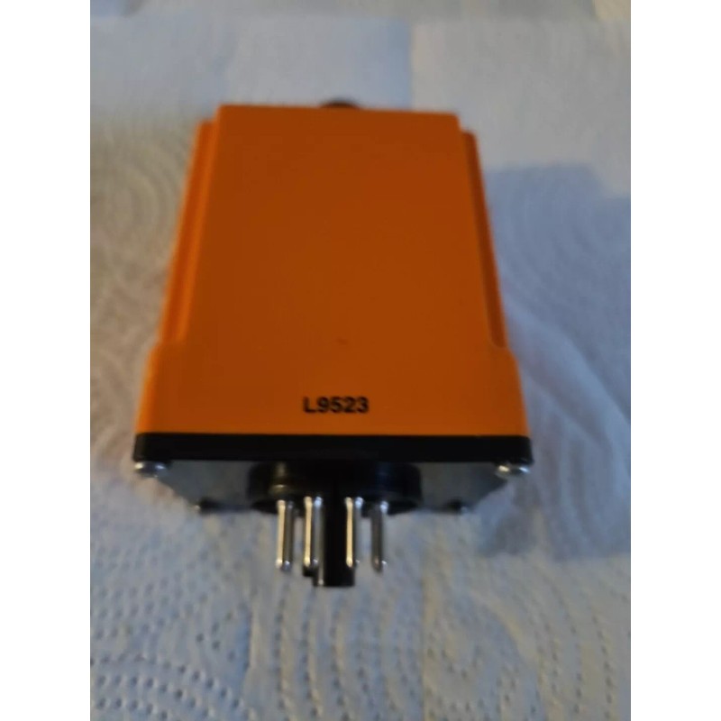 Diversified Electronics Time Delay Relay TAT 24 AKA 010. 24V.