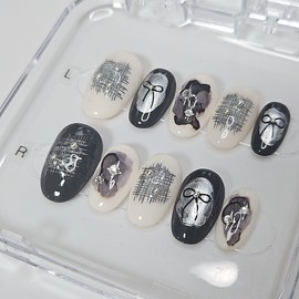 Mystic Silver Mesh Handmade Nail Tips - Short Square / 미스틱 실버 메쉬 수제네일팁 - 숏스퀘어