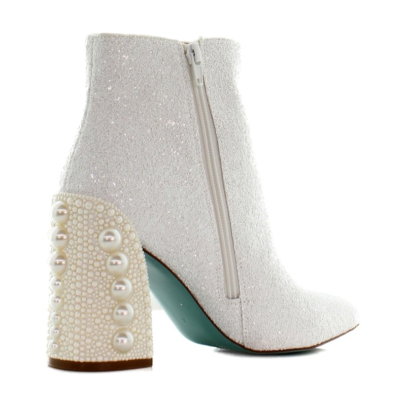 Betsey Johnson Women's Kasey Ankle Boot, White, 6