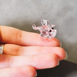 SHC Web Mini Pink Flying Pig in a Tin - Cute Little Glass Animal - Silver Gift Tin - Miniature Comical Figurine for Fantasy Lovers - Small Decoration Ornament - Fun Home Decor