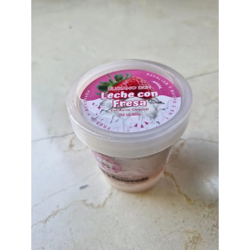 Exfoliante Corporal Ultramo Skin Melocotón Y Mirtilo 256g