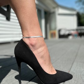 Havopso Dainty Ankle Bracelets for Women 18K Gold Plated 5 mm Herringbone Chain Anklets Waterproof Flat Snake Anklet Bracelet Minimalist Foot Jewelry