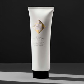 Hadat Hydro Deep Repair Hair Treatment, 250 ml: restores, moisturises and protects damaged hair with macadamia oil and hydrolysed collagen.