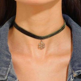 Cimenexe Vintage Crystal Snowflake Ribbon Choker Necklace Gold Cz Snowflake Pendant Necklace Green Ribbon Suede Collar Necklace Green Satin Choker Necklace Jewelry for Women