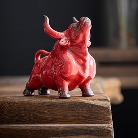Prosperity Statue Wall Street Bull Art Decor Ceramic Bull Figurine Ornament Sculpture Table Decor for Living Room Office (Red) 2021 New Year Wealth Figurine