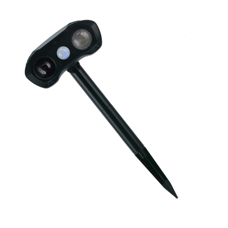 Ultrasonic Animal Repeller Solar Powered Cats Dogs Mouse Repellent for