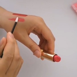 Jungguk OEM Nuekkim Store Large Capacity Disposable Lip Brush Set Foundation Shading Highlighter Eyeshadow Nose Shading