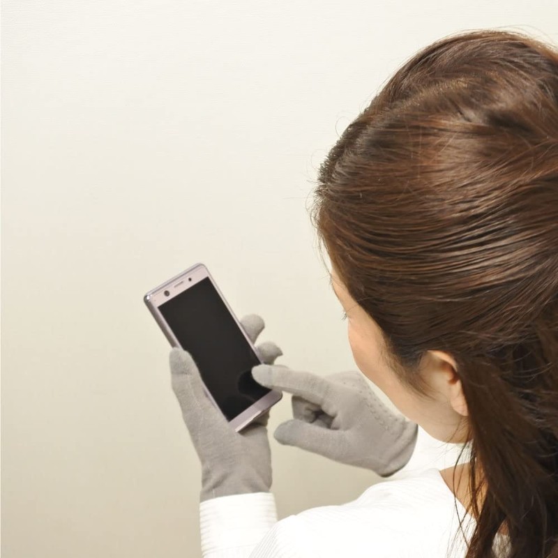 [Carelance] [Skin Side Silk] Touch Guard Gloves to Protect Hands