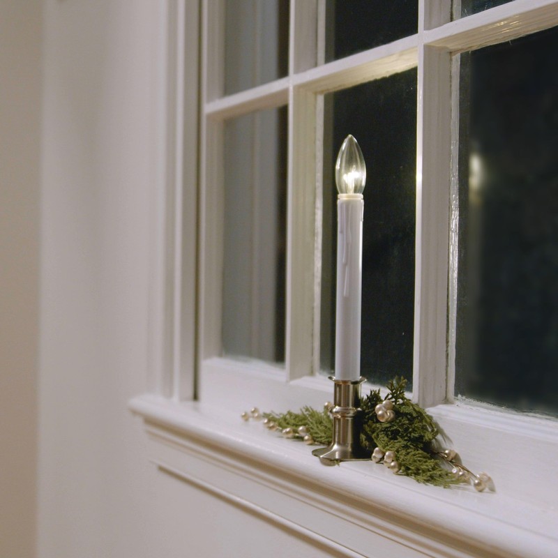 612 Vermont Ultra-Bright LED Window Candles with Timer, Battery Operated,
