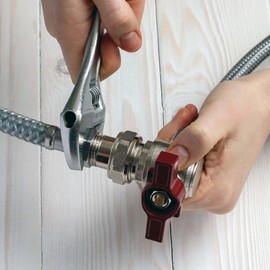 XPOtool Flexible Hose 1500 mm Length, Inner Diameter DN8, 3/4 Inch Male (26.44 mm), 3/8 Inch Union Nut (14.95 mm), Reinforced Hose Stainless Steel EPDM