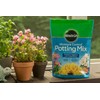 Miracle-Gro Moisture Control Potting Mix, 1 cu. ft.