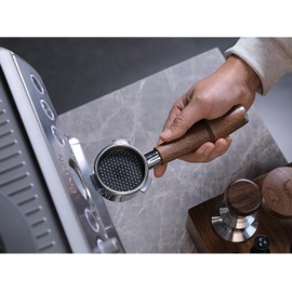 KNODOS Bottomless Portafilter 54mm Walnut for Breville Barista Express, Pro, Touch, Bambino Plus | Premium Naked Portafilter | Fits BES870XL, BES878, BES880 | Includes 18–21g Filter Basket