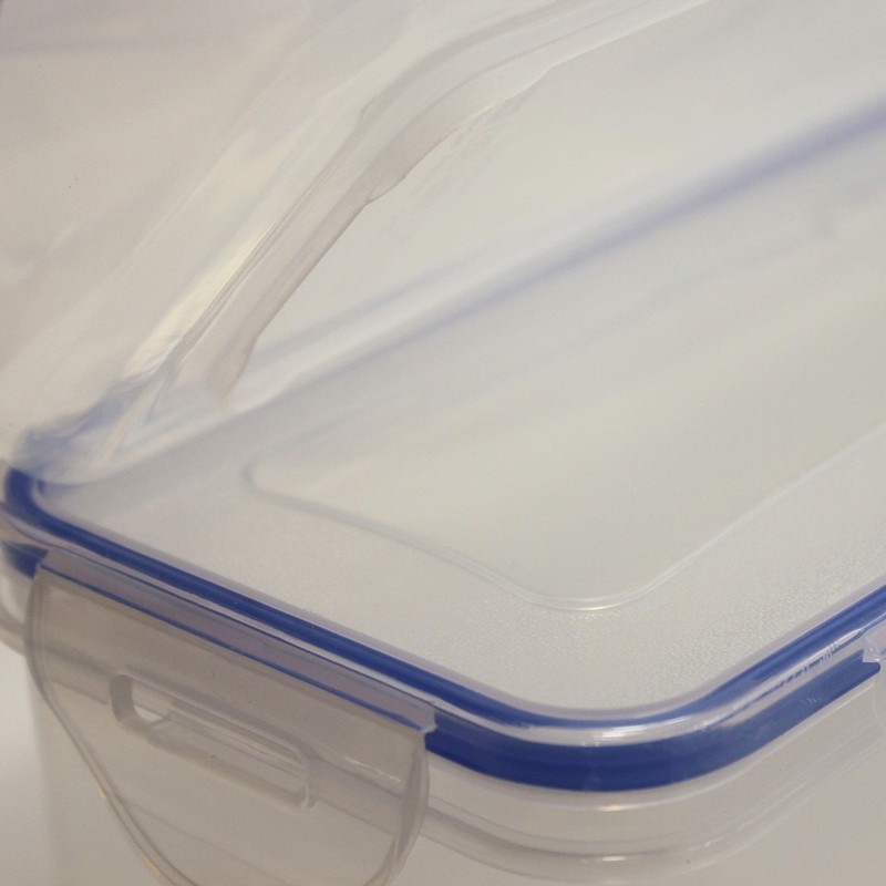 BullCharged Plastic Container Storage Case for 200 Cigarette Filter Tubes