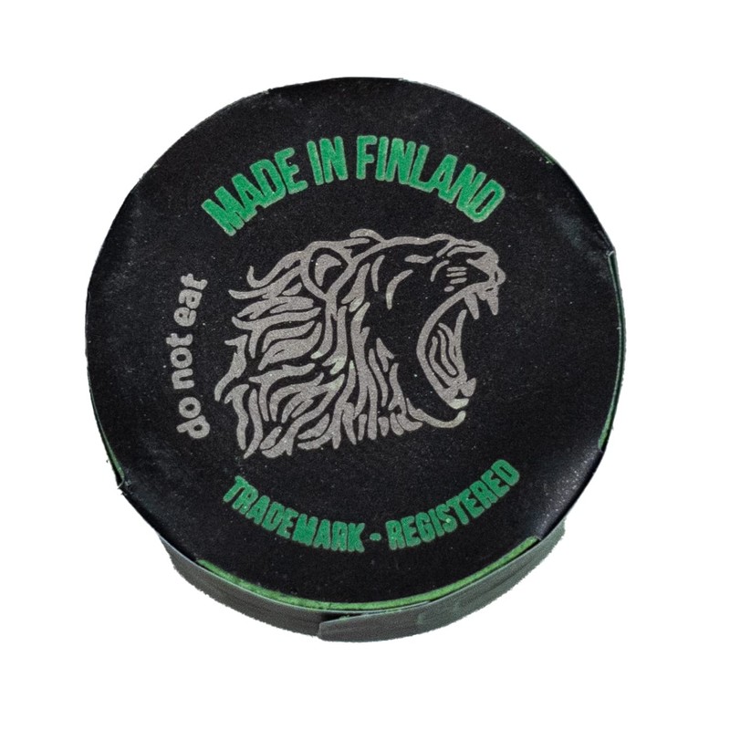 Ultimate Pool TAOM V10 round pool/snooker cue chalk light green.