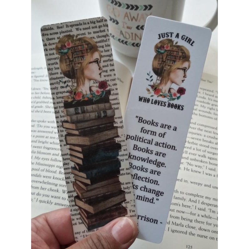 Bookmarks - Bookmarks: Fully Booked