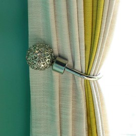 Curtain Holdbacks,Fashion Round Openwork Design Curtain Drapery Holdbacks Tie back, Curtain U Metal Hooks(1 Pair,silver)