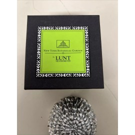 Lunt New York botanical garden Lunt Silversmiths FL135 Chrysanthemum Paper Weight