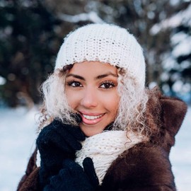 DALEDWN 5 Colors Winter Magic Gloves Unisex Adults Fits Most Men Women Teens Warm Gloves(Black)