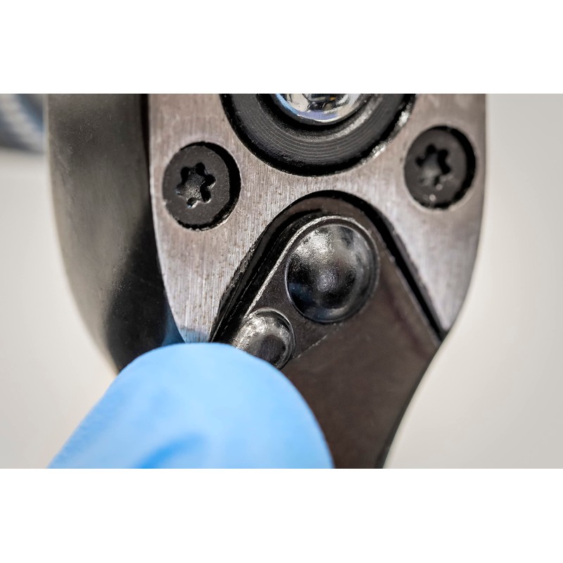 Sealey 1/4" Sq Drive Ratchet Wrench - Premier Black AK7997