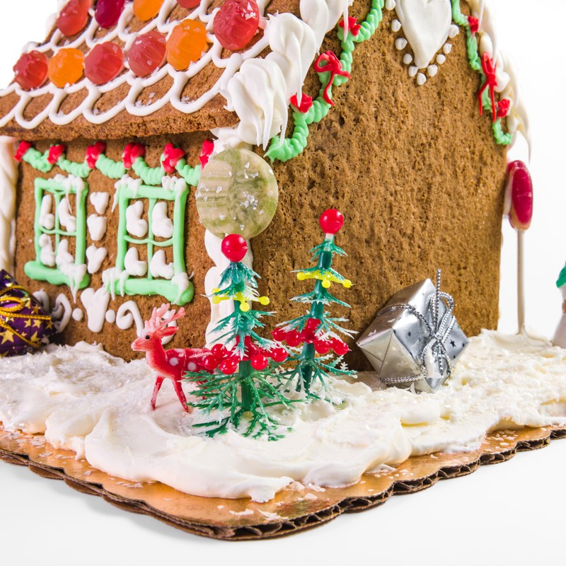 Vegan Allergen-Friendly Gluten-Free Cookie House Kit – 6 Pre-Baked Pieces,