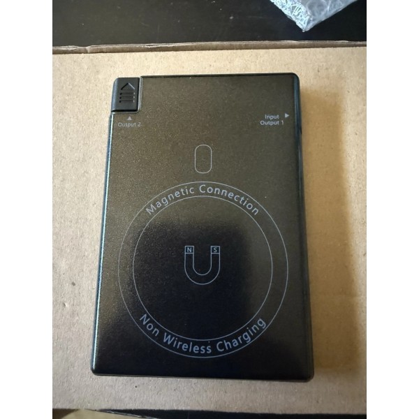Auskang Slim Power Bank for Travel-5000mAh USB C